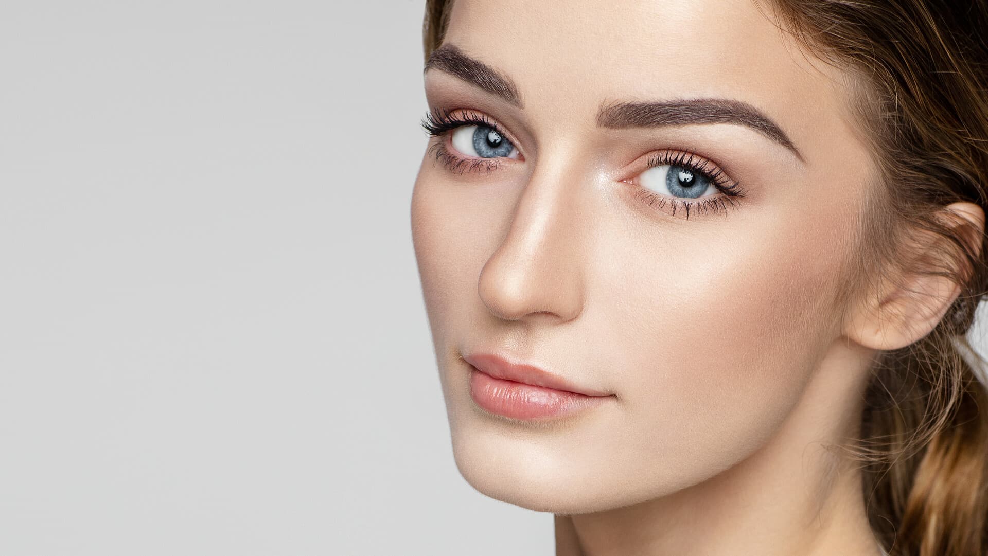Perfekte Augenbrauen und Wimpern – LashLink erfüllt Ihre Beauty-Wünsche