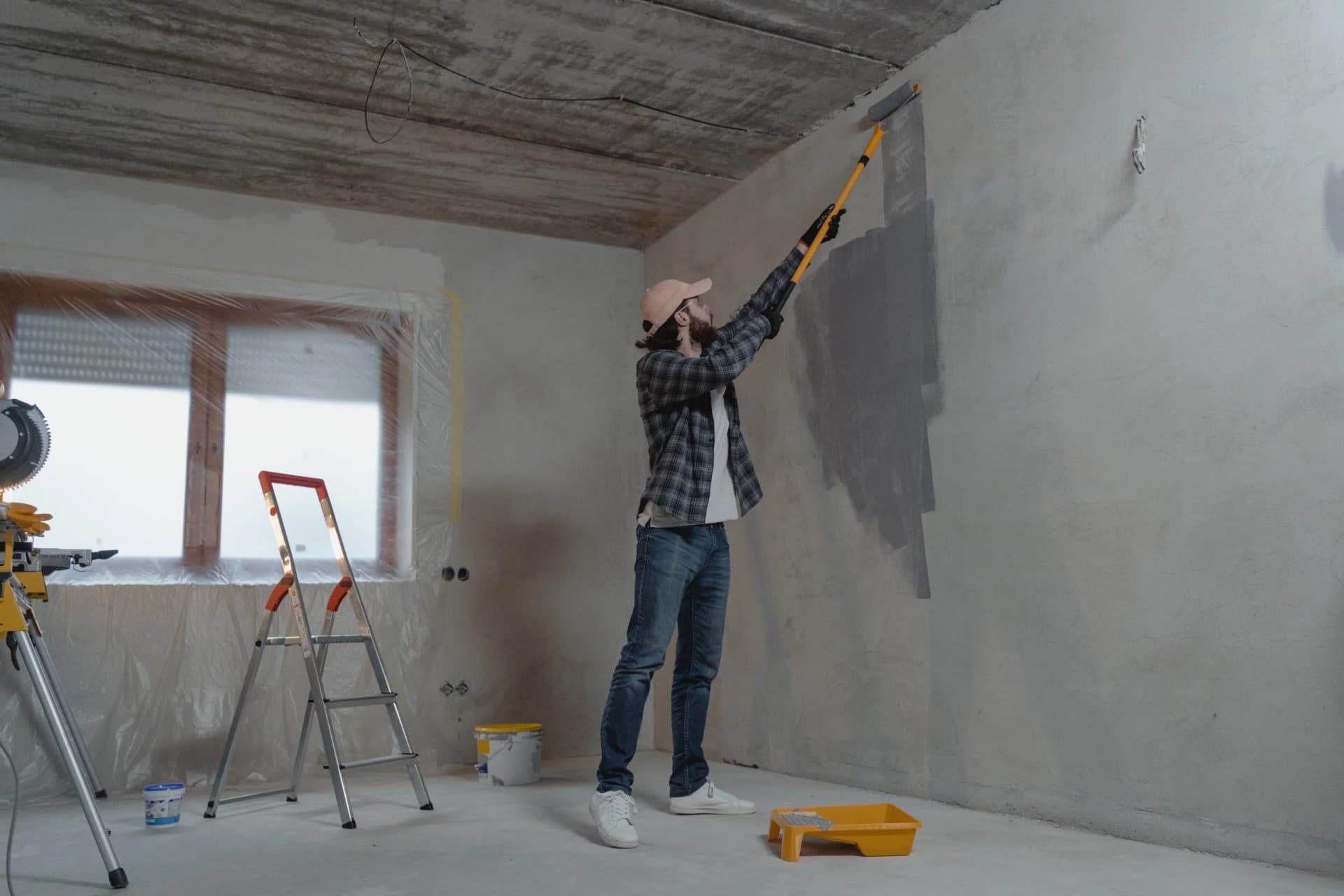 Altbau sanieren ohne Komplikationen: Professionelle Hilfe und DIY-Tipps für eine gelungene Renovierung