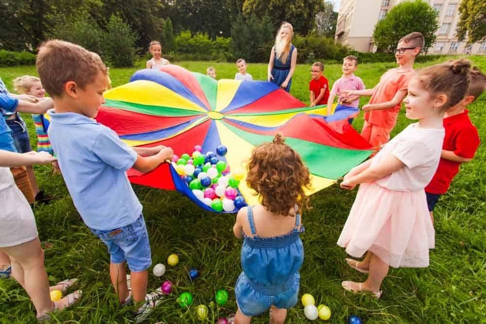So wird dein Kindergeburtstag 4 Jahre mit tollen Spielen unvergesslich