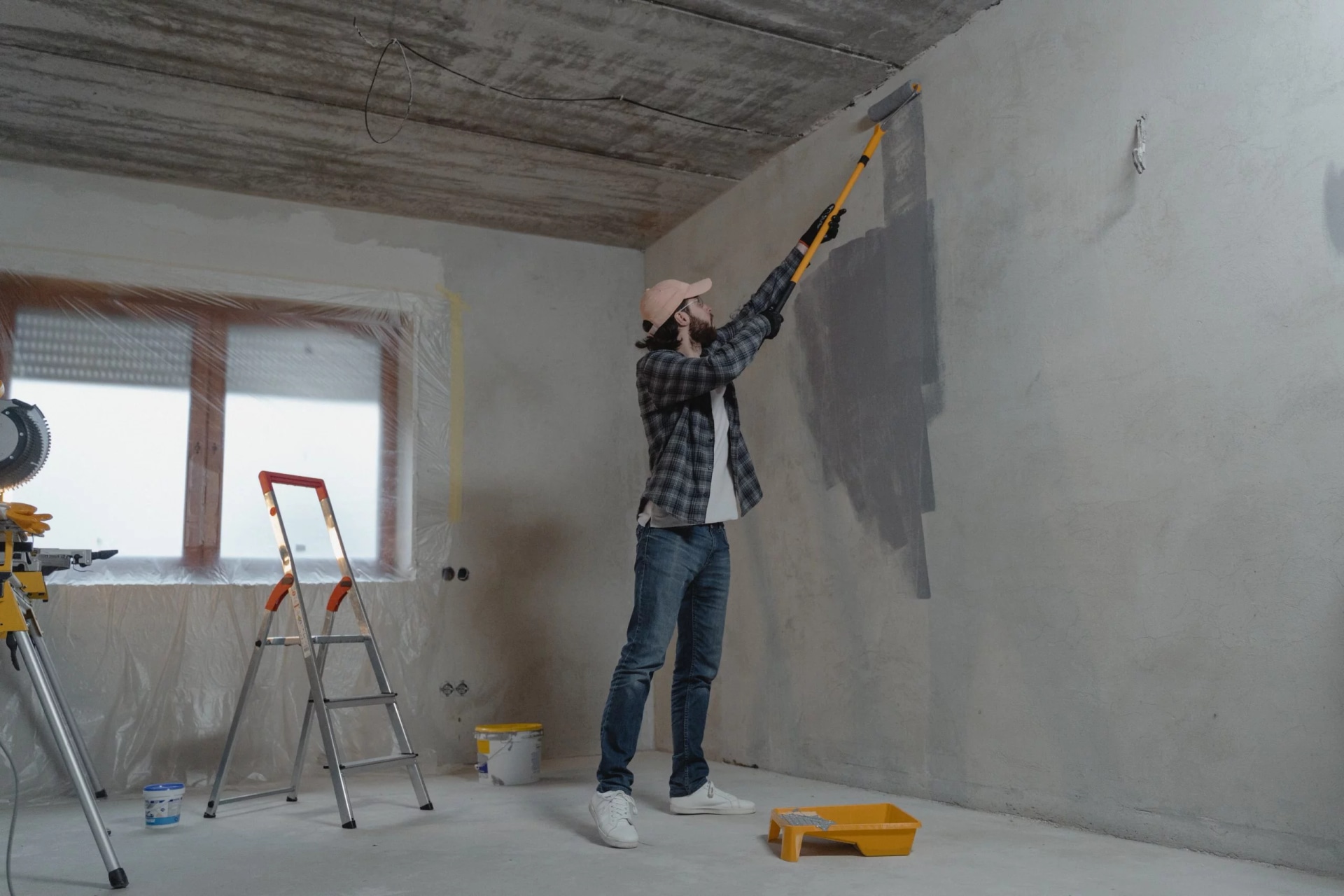 Altbau sanieren ohne Komplikationen: Professionelle Hilfe und DIY-Tipps für eine gelungene Renovierung