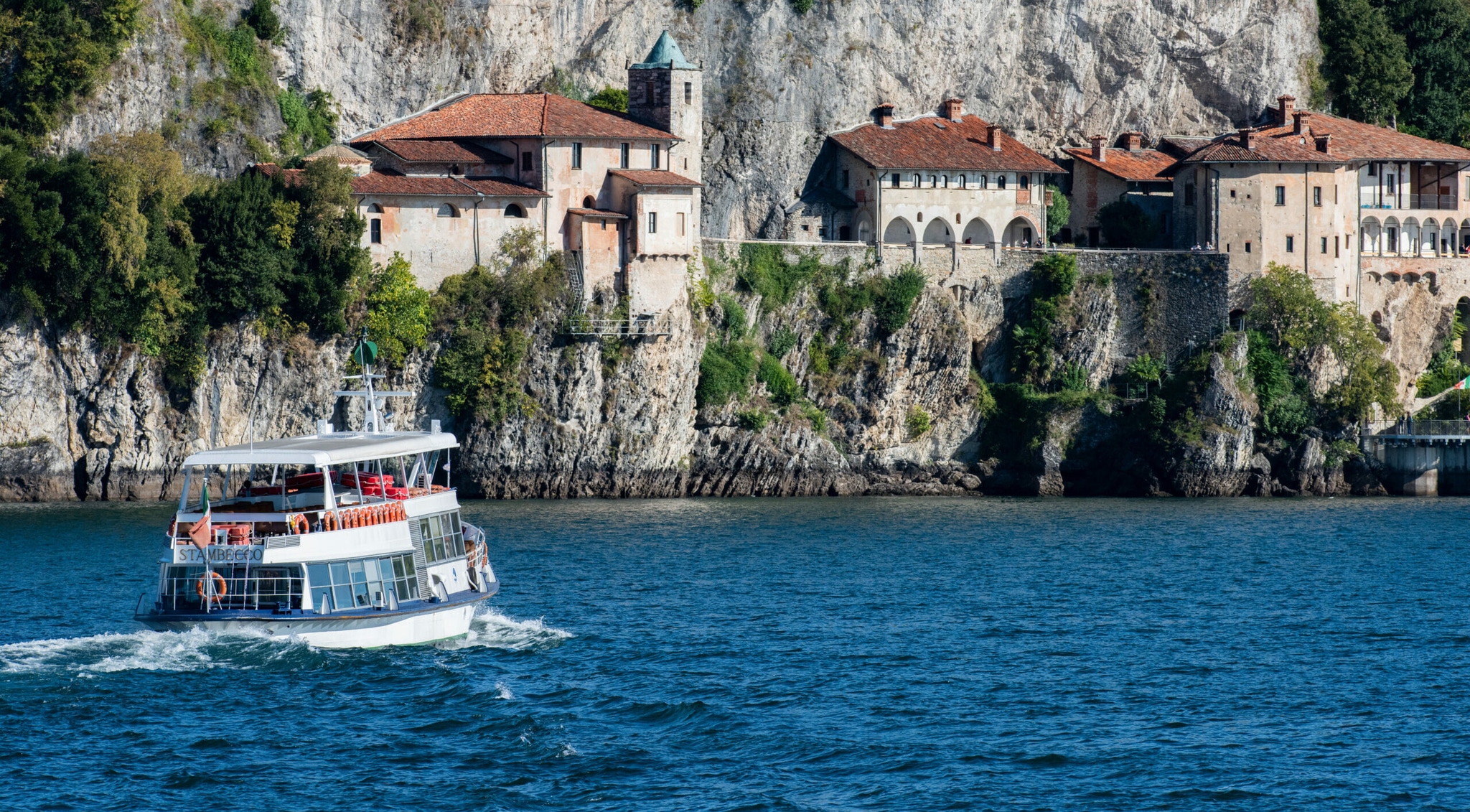 Lago Maggiore Camping: Urlaub im Feriendorf Cannobio mit Seeblick