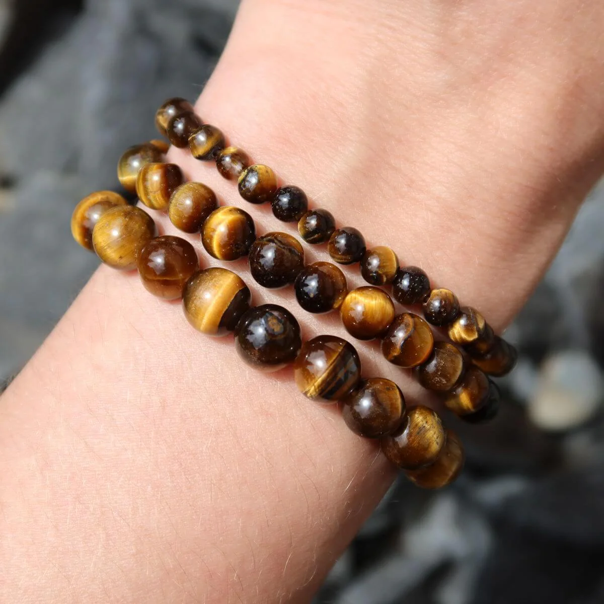 Tigerauge Armband – strahlender Begleiter für Herz und Seele