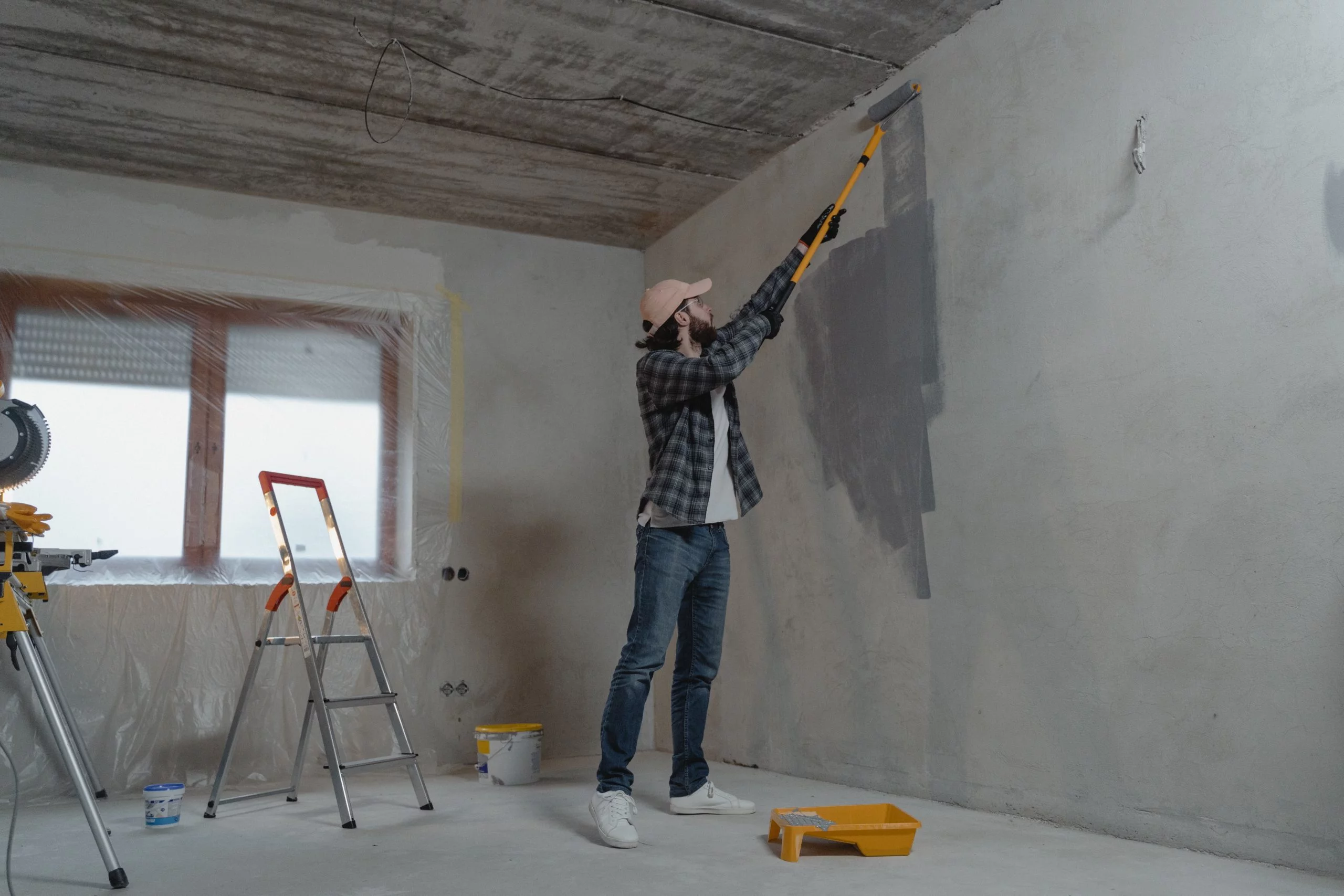 Altbau sanieren ohne Komplikationen: Professionelle Hilfe und DIY-Tipps für eine gelungene Renovierung